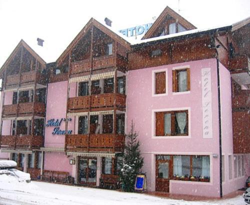 Hotel Serena Dimaro Dış mekan fotoğraf